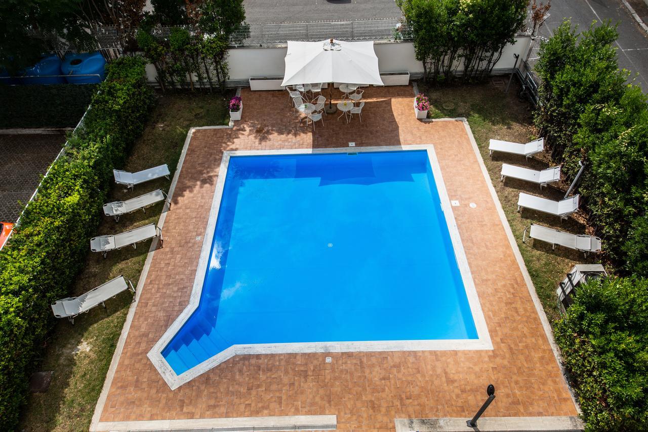 Hotel Roma Tor Vergata Exterior photo